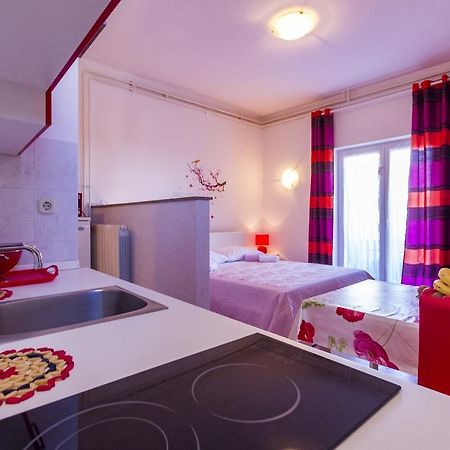 Apartment Lori Fažana エクステリア 写真