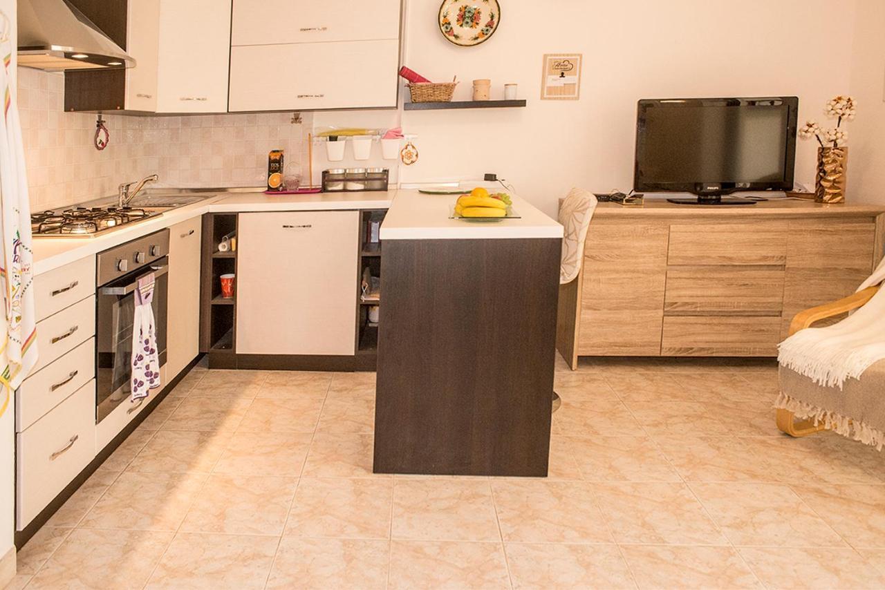 Apartment Lori Fažana エクステリア 写真