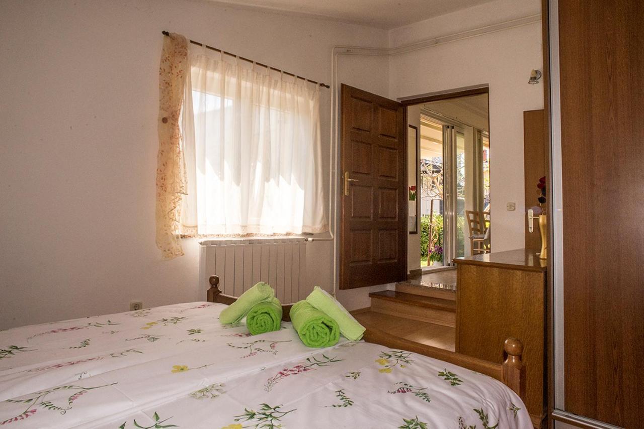 Apartment Lori Fažana エクステリア 写真