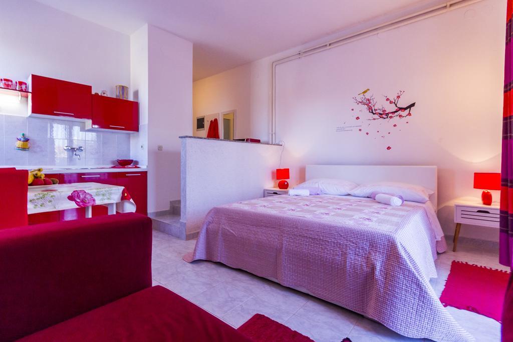 Apartment Lori Fažana エクステリア 写真