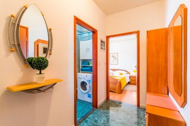 Apartment Lori Fažana エクステリア 写真
